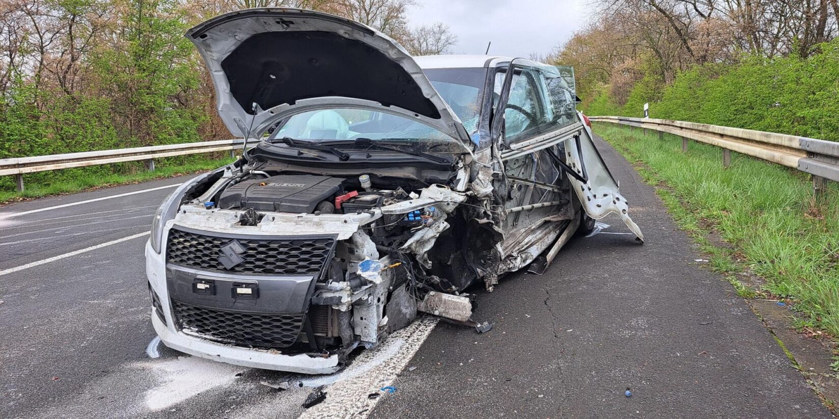 Marl Road Chaos: Serious Truck-Car Collision Halts Traffic on Wulfener Straße