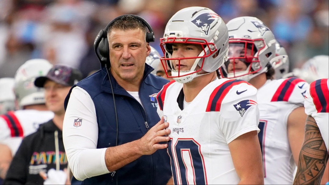 Mike Vrabel Backs Drake Maye After Playoff Win, Credits Patriots Defense for Disrupting Justin Herbert